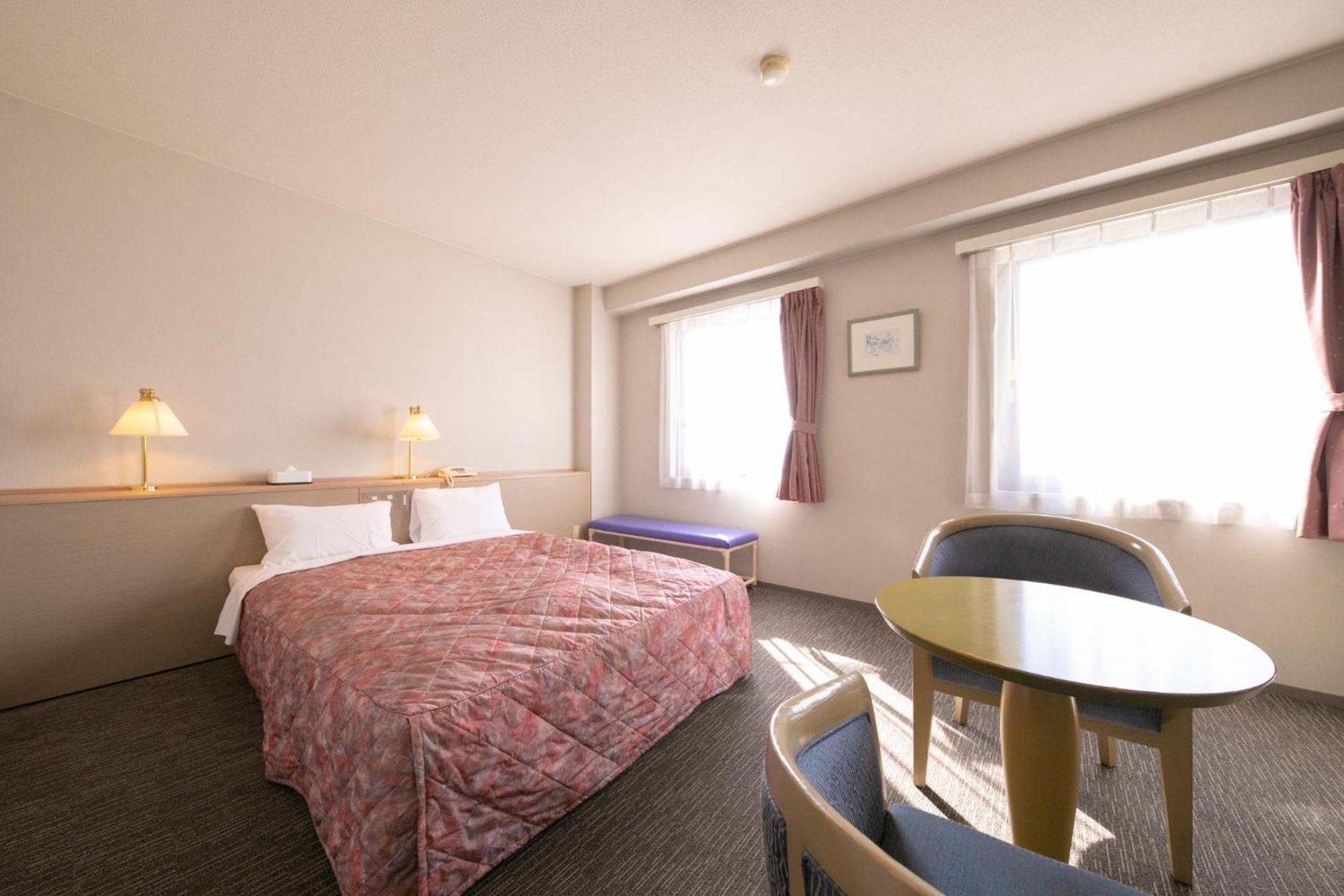 Main Hotel - Vacation Stay 82550 Miyakonojō Buitenkant foto